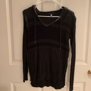 American Eagle Hooded Sweater